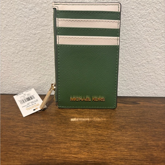 Michael Kors Green and White Card Holder - Picture 1 of 3